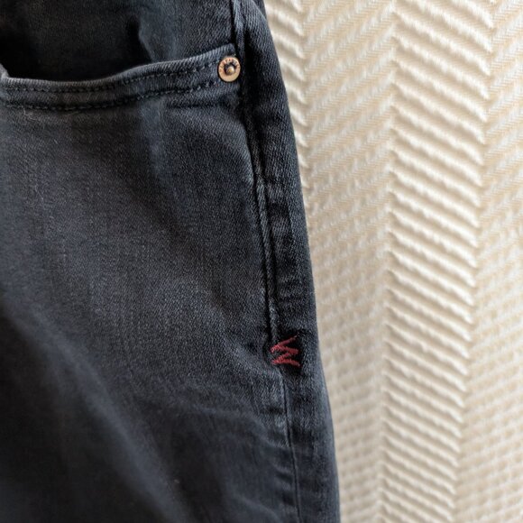Warp + Weft MAB Slim Straight Claremont Jeans Black Size 8/29 front hem slits - Picture 4 of 10